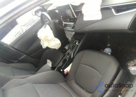 2020 Toyota Corolla Le z USA, uszkodzony, nr VIN 5YFEPRAE2LP123809